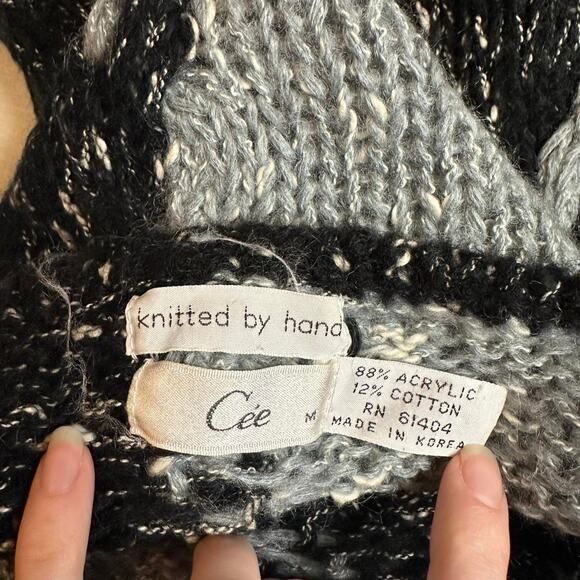 Cee Vintage 90's Abstract Knitted Sweater - Picture 3 of 4